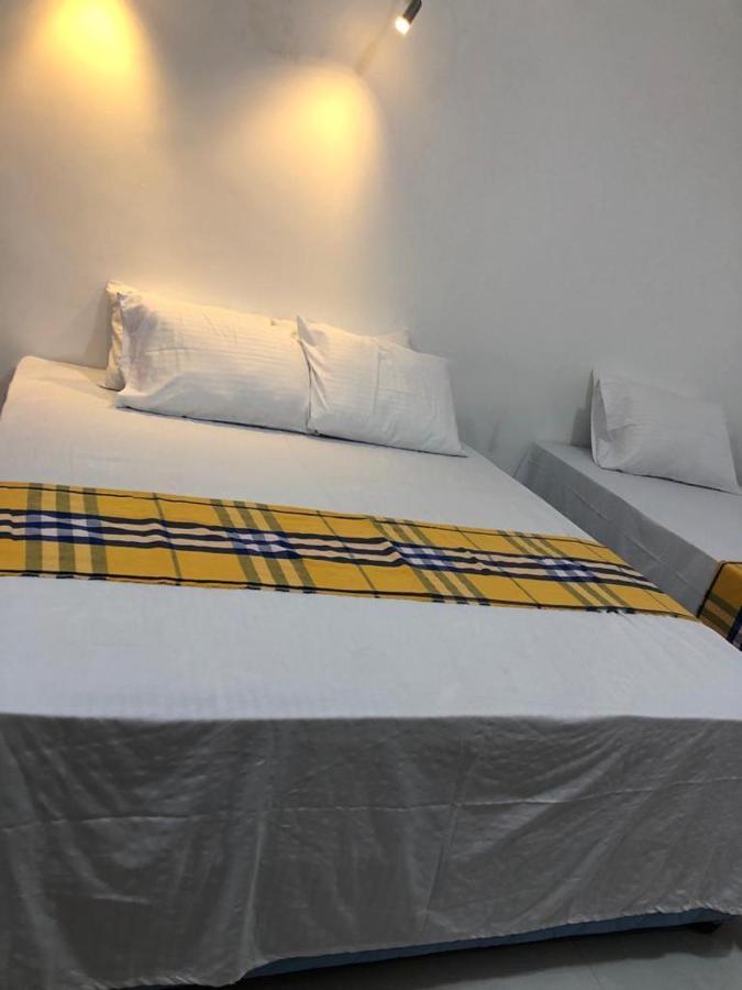 Wish Residence Seaside, Near Durdans & Vasan Eye Care Hospital, Colombo 3 Екстер'єр фото