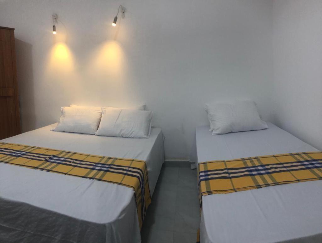 Wish Residence Seaside, Near Durdans & Vasan Eye Care Hospital, Colombo 3 Екстер'єр фото