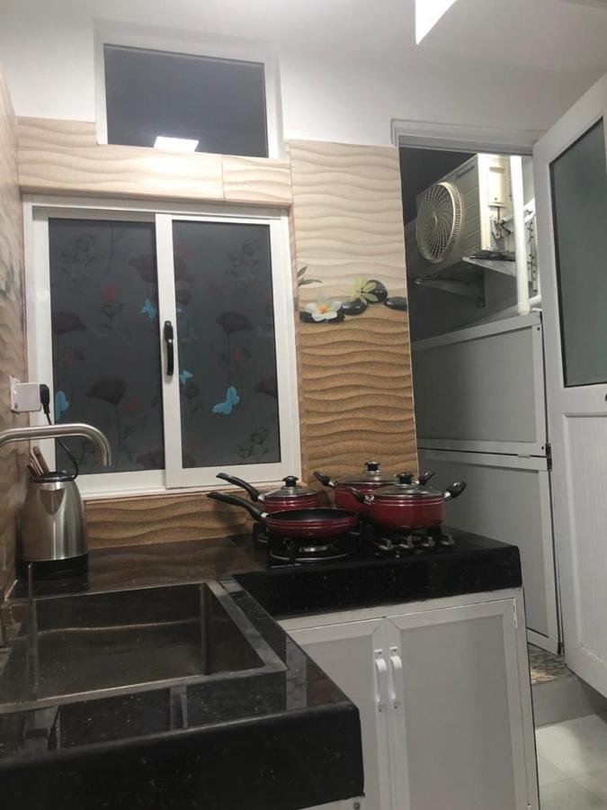 Wish Residence Seaside, Near Durdans & Vasan Eye Care Hospital, Colombo 3 Екстер'єр фото