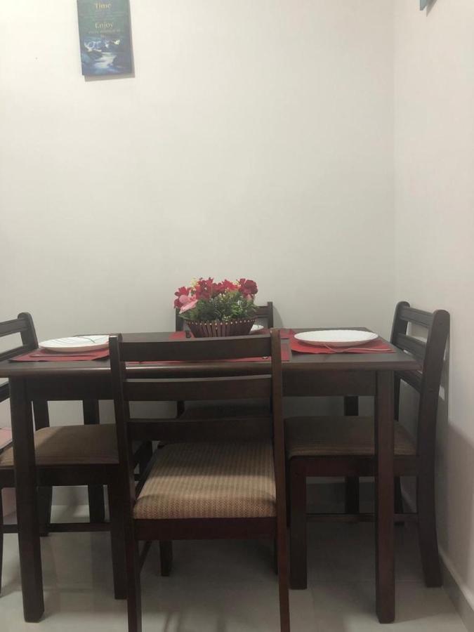 Wish Residence Seaside, Near Durdans & Vasan Eye Care Hospital, Colombo 3 Екстер'єр фото