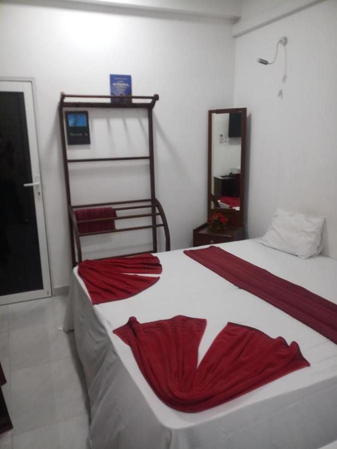 Wish Residence Seaside, Near Durdans & Vasan Eye Care Hospital, Colombo 3 Екстер'єр фото